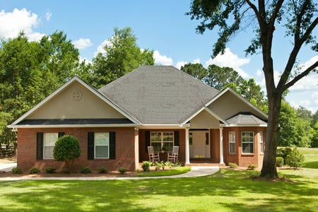 Why Spring Is The Best Time For Pressure Washing Your Home Thumbnail