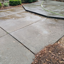 1-Premium-Concrete-Pressure-Washing-for-Enhanced-Curb-Appeal-in-Pensacola-FL 0