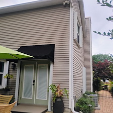 Complete-Soft-Wash-House-Cleaning-Restoration-in-Cantonment-FL 2