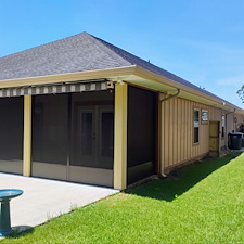 Detailed-High-Quality-House-Wash-Completed-in-Pensacola-FL 3