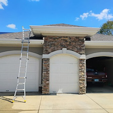 Driveway-Cleaning-Professionals-in-Pace-FL-Strong-Safe-Effective-Pressure-Washing 1