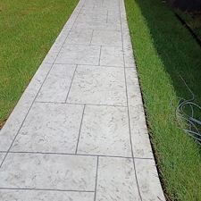 Expert-Service-Remarkable-Walkway-Cleaning-Results-in-Pensacola-FL 2