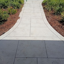 Expert-Service-Remarkable-Walkway-Cleaning-Results-in-Pensacola-FL 4