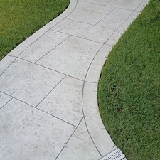 Expert-Service-Remarkable-Walkway-Cleaning-Results-in-Pensacola-FL 10