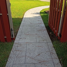Expert-Service-Remarkable-Walkway-Cleaning-Results-in-Pensacola-FL 12