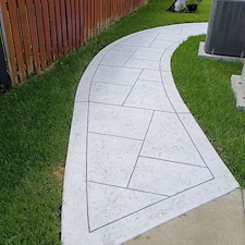 Expert-Service-Remarkable-Walkway-Cleaning-Results-in-Pensacola-FL 13