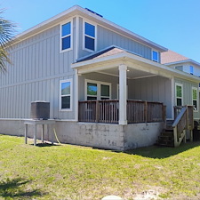 High-performance-Deep-Exterior-Restoration-Through-Professional-Soft-Washing-in-Pensacol-FL 2