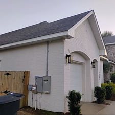 House-Soft-Wash-Driveway-Cleaning-Transformation-in-Pensacola-FL 0