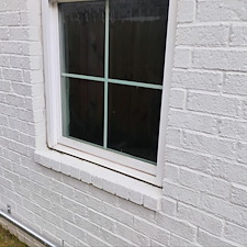House-Soft-Wash-Driveway-Cleaning-Transformation-in-Pensacola-FL 6