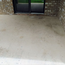Outstanding-House-Washing-Driveway-Cleaning-from-Roofline-to-Driveway-in-Pensacola-FL 8