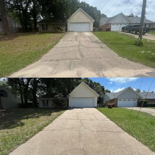 Premium-Concrete-Driveway-Walkway-Cleaning-in-Crestview-FL-Eliminating-Stains-for-a-Brighter-Look 6