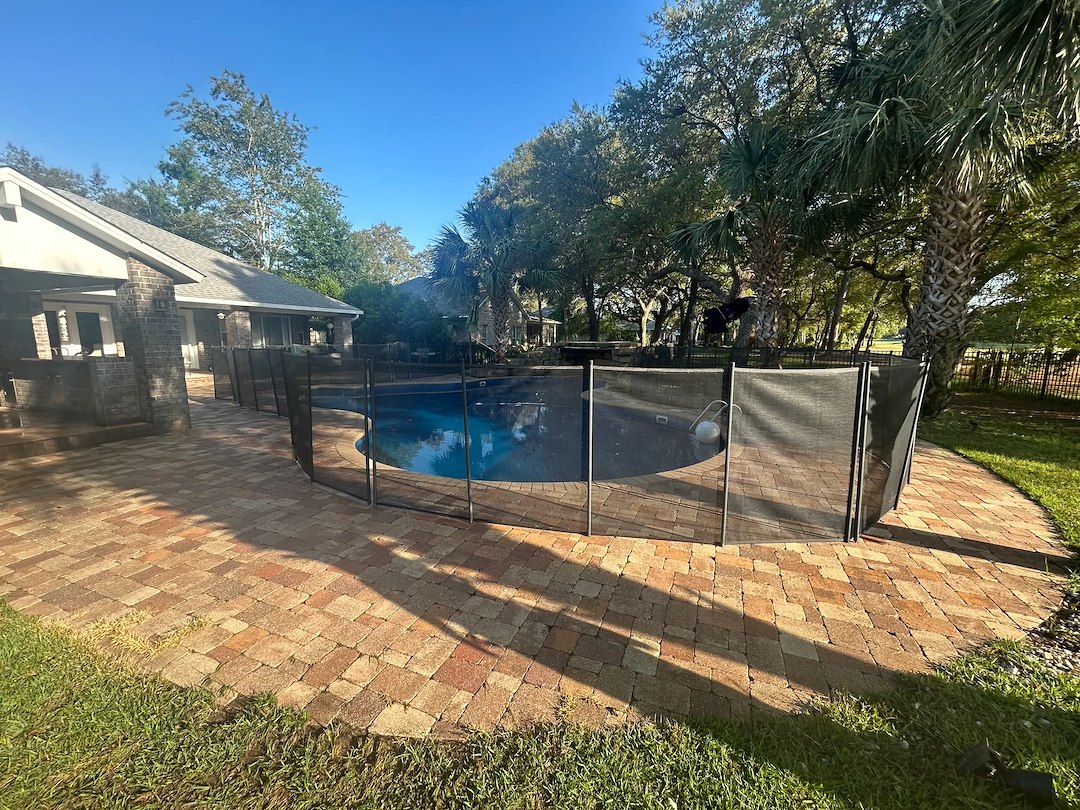 Premium Pool Deck Cleaning Using Advanced Water Pressure Thumbnail