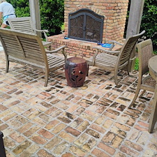 Professional-Care-Exceptional-House-Washing-Results-in-Pensacol-FL 1