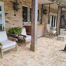 Professional-Care-Exceptional-House-Washing-Results-in-Pensacol-FL 3
