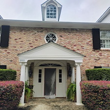 Professional-Care-Exceptional-House-Washing-Results-in-Pensacol-FL 4