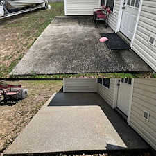 Professional-House-Washing-and-Concrete-Brightening-in-Pensacola-FL 0