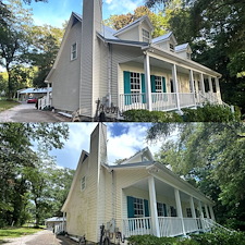 Reliable-Vinyl-House-Siding-Soft-Wash-Cleaning-Completed-in-Daphne-Alabama 8