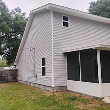 Restoring-Curb-Appeal-with-Professional-Soft-Wash-House-Washing-in-Pensacola 1