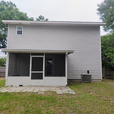 Restoring-Curb-Appeal-with-Professional-Soft-Wash-House-Washing-in-Pensacola 3
