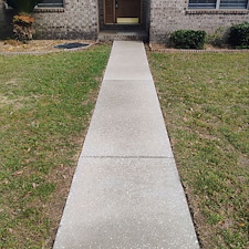 Reviving-Dirty-Walkways-with-Pressure-Washing-in-Pensacola-FL 1