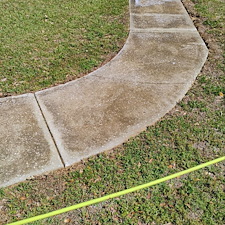 Reviving-Dirty-Walkways-with-Pressure-Washing-in-Pensacola-FL 3