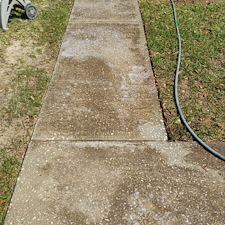 Reviving-Dirty-Walkways-with-Pressure-Washing-in-Pensacola-FL 5